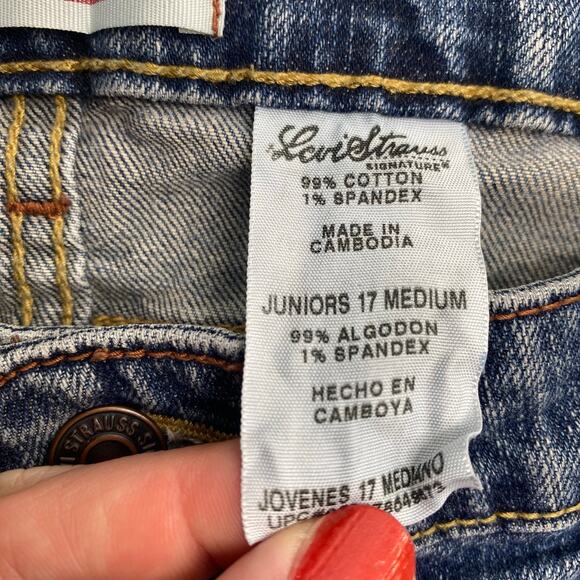 Levi Strauss Signature Denim Low Slim Bootcut Blue Jeans Juniors Size 17 - Picture 4 of 11